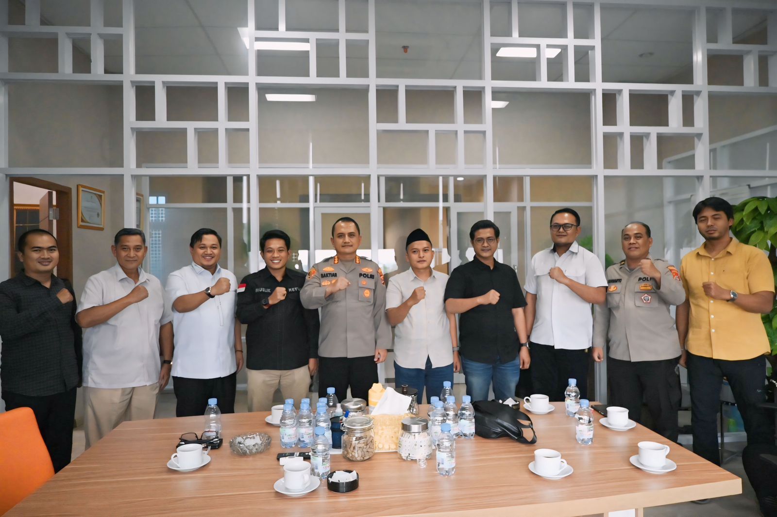 Audiensi Dengan Kapolresta Tangerang, Bawaslu Perkuat Sinergitas Menjelang Pilkada Serentak 2024.  Rabu  ( 10/7/2024).