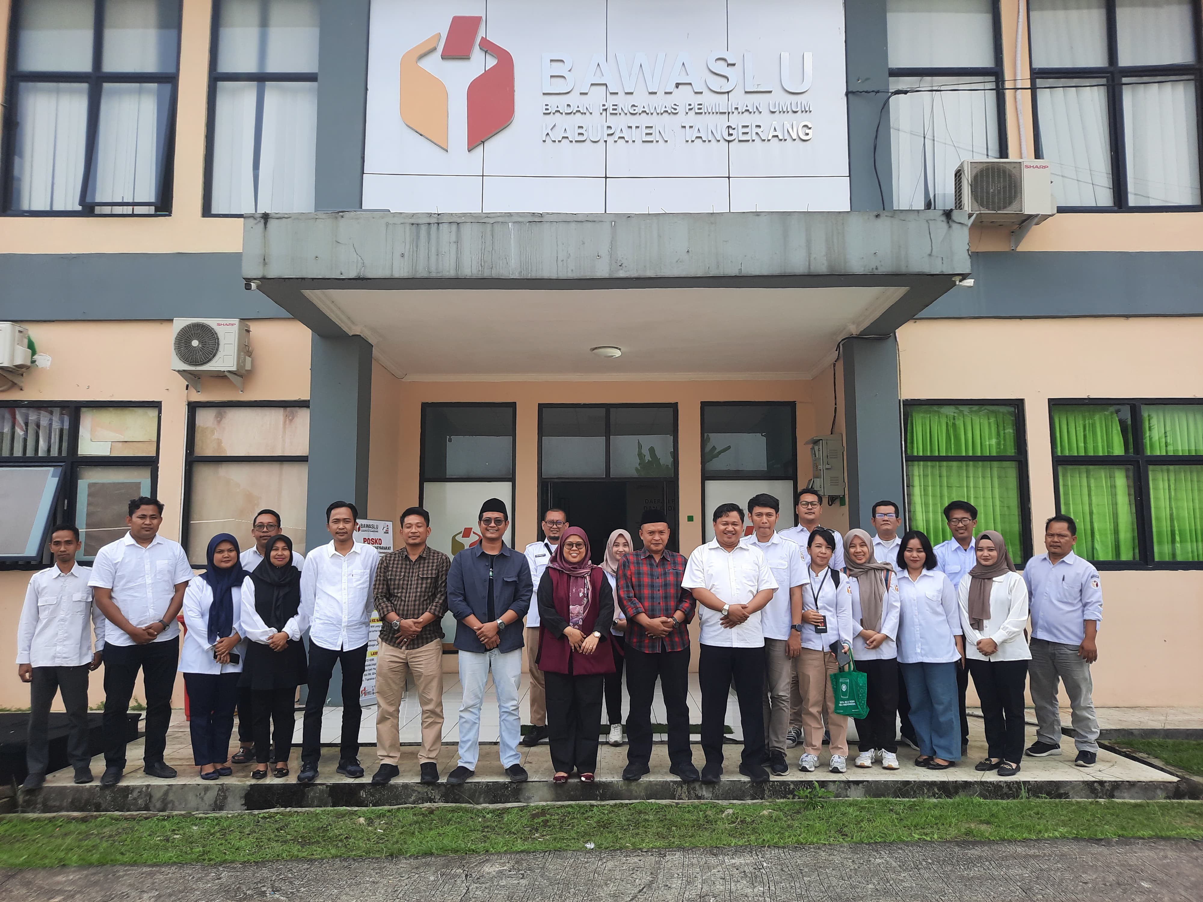 BAWASLU PROVINSI BANTEN LAKUKAN SUPERVISI KE BAWASLU KABUPATEN TANGERANG TERKAIT SENSUS BMN