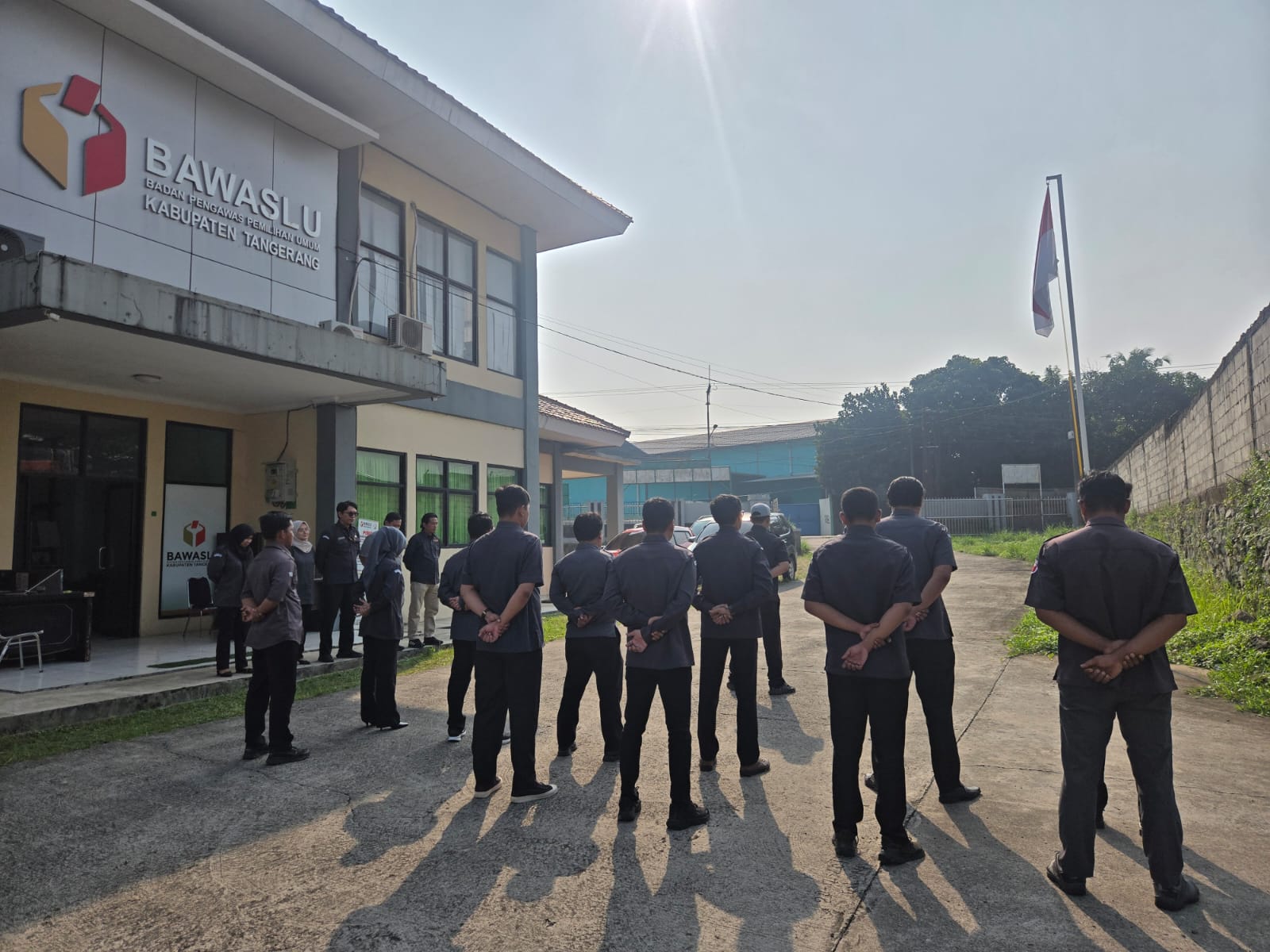 apel pagi