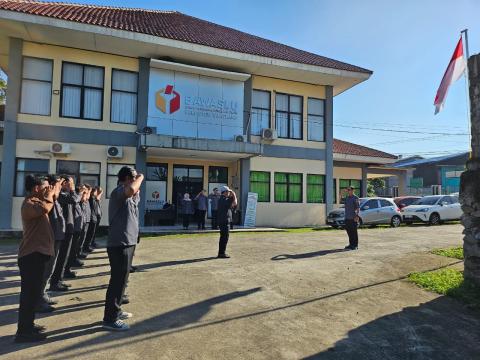apel pagi