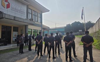 apel pagi